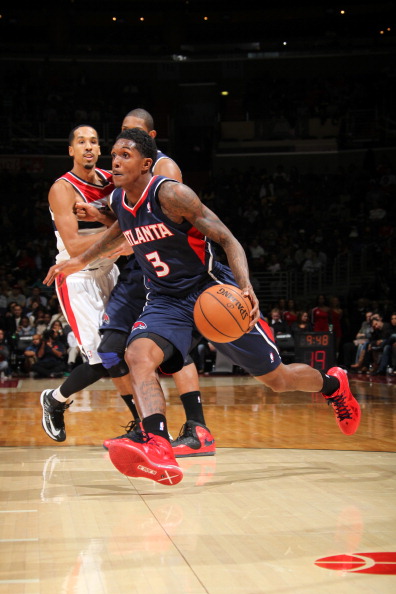 力与收入端 力与收入端