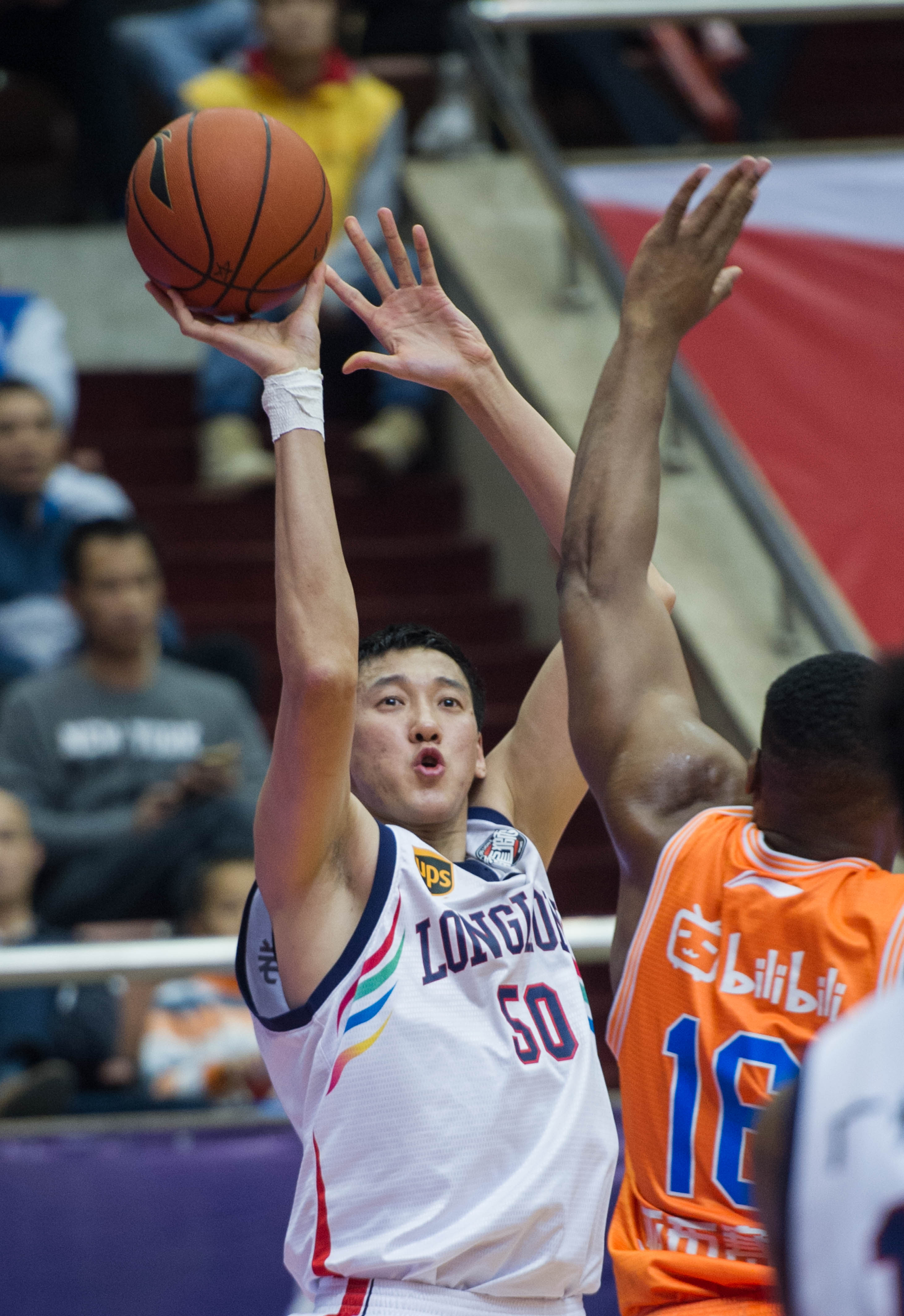 加速侧翼防 加速侧翼防